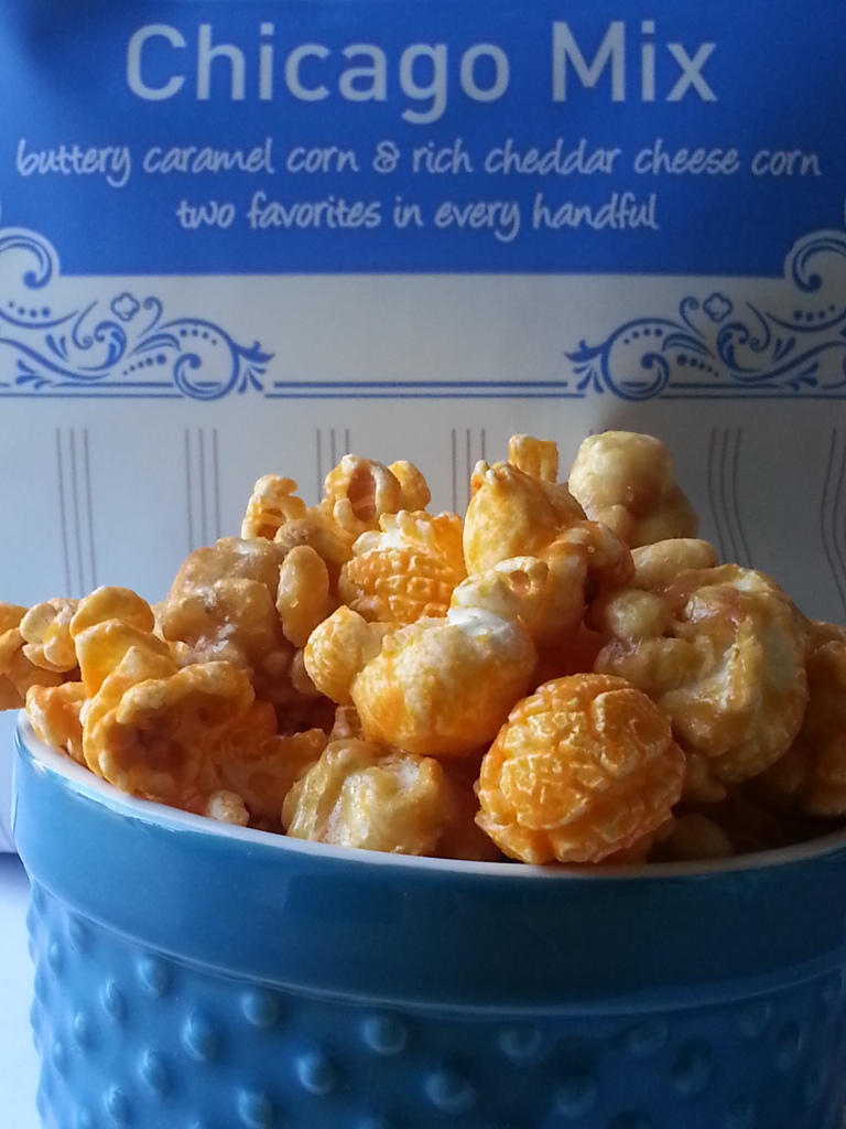Chicago Mix Popcorn Making Time for Mommy